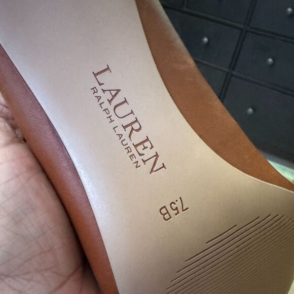 Lauren Ralph Lauren Lanette Pump Size: 7.5 B - Picture 6 of 6